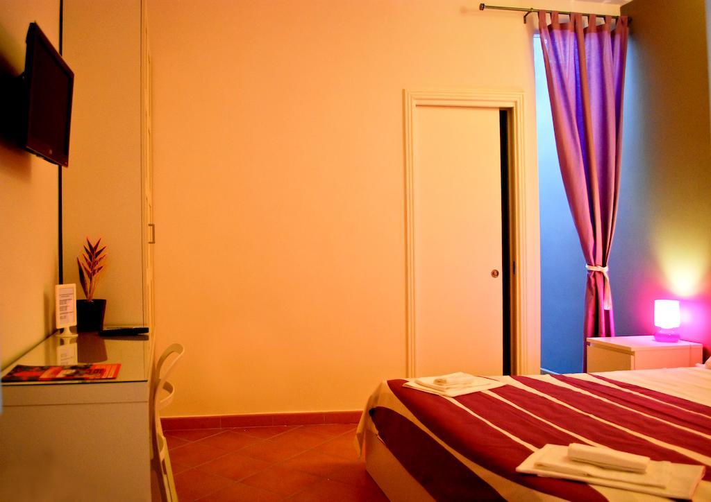 Bed And Breakfast Charming House Barletta Pokoj fotografie